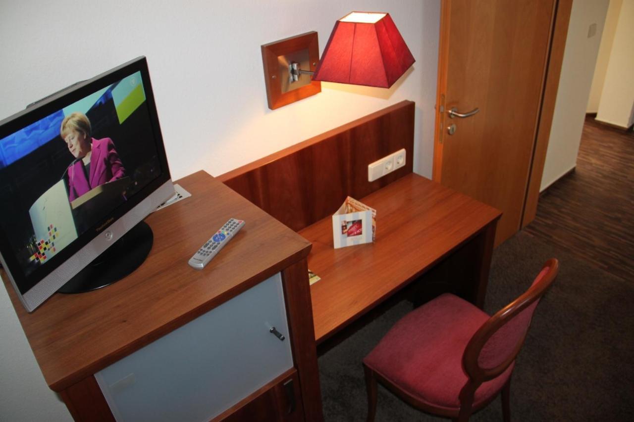 Buskes Hotel Steinfoerde Wietzendorf Стая снимка