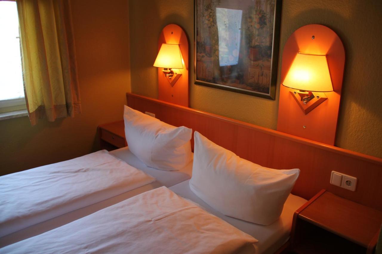 Buskes Hotel Steinfoerde Wietzendorf Екстериор снимка